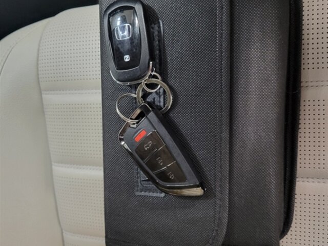 Used 2024 Honda CR-V EX-L image 54