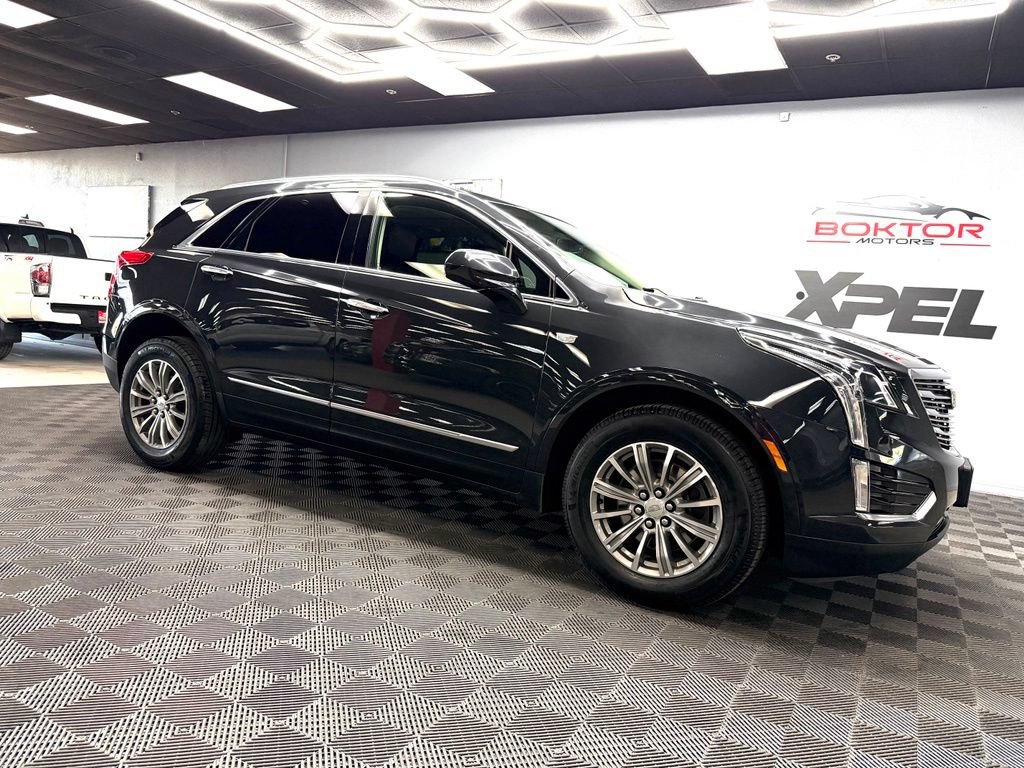 Used 2019 Cadillac XT5 Luxury FWD image 2