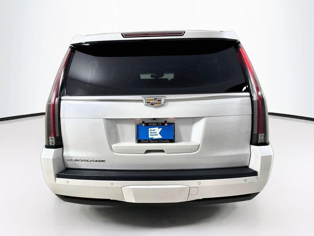 Used 2016 Cadillac Escalade ESV Platinum RWD image 7