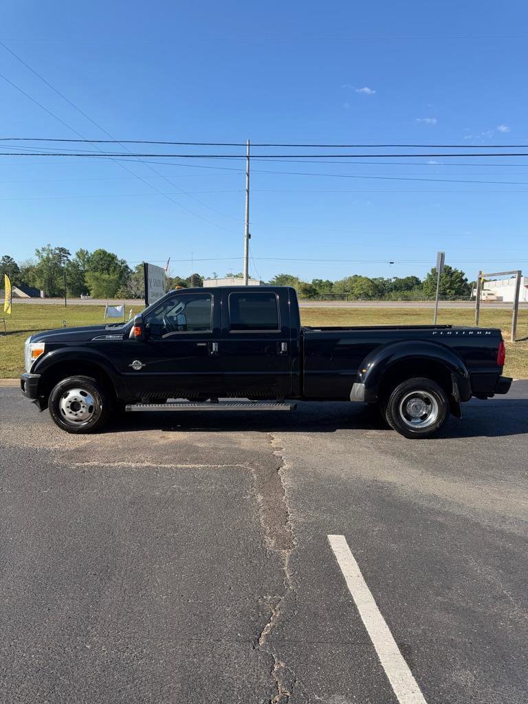 Used 2016 Ford F350 Platinum AWD/4WD image 3
