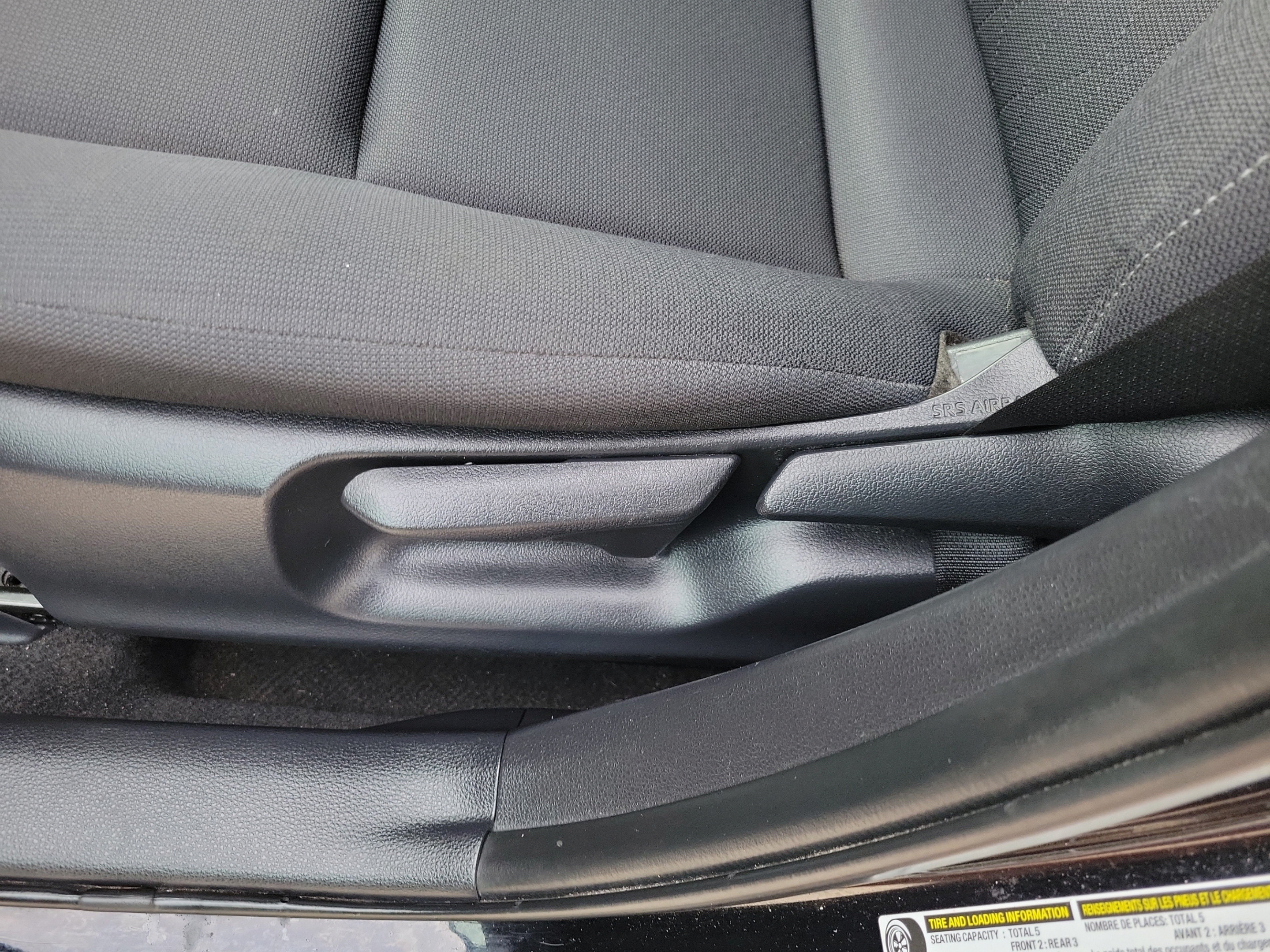Used 2024 Toyota Corolla LE FWD image 7