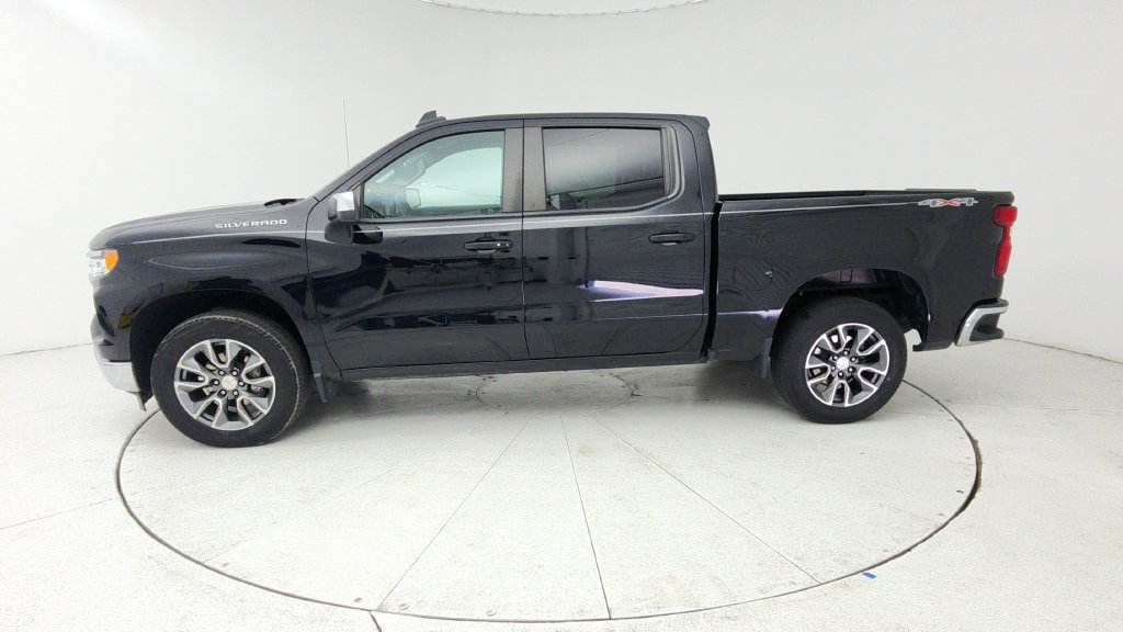 Certified 2023 Chevrolet Silverado 1500 LT AWD/4WD image 4