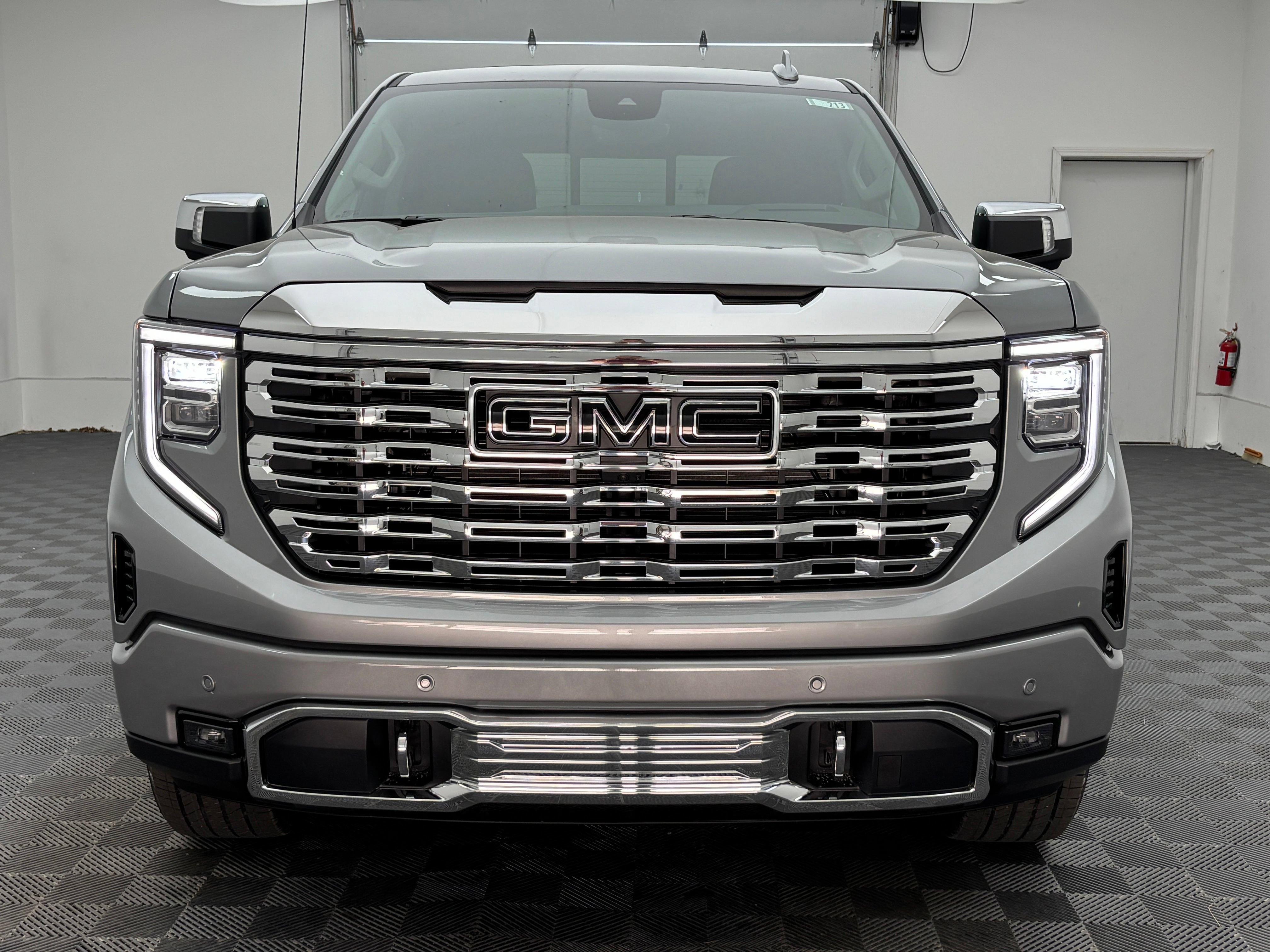 New 2026 GMC Sierra 1500 Denali AWD/4WD image 16