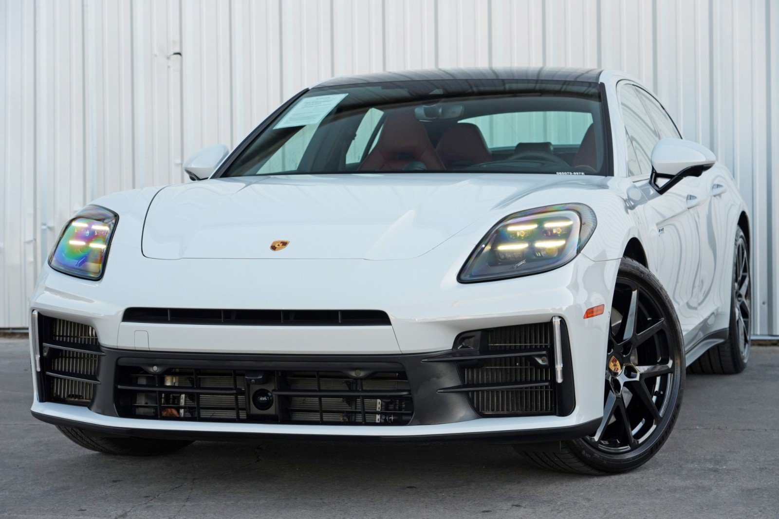 Used 2025 Porsche Panamera 4S w/ Premium Package AWD/4WD image 3