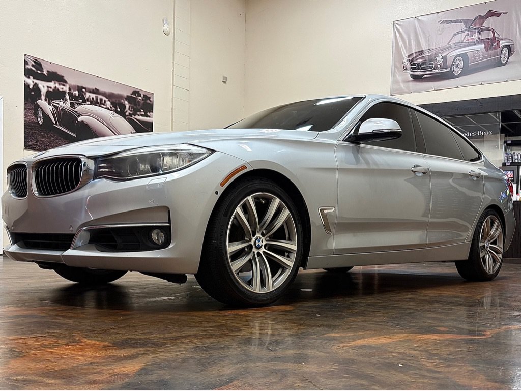 Used 2016 BMW 328i Gran Turismo xDrive AWD/4WD image 5