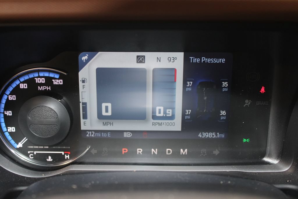 Used 2024 Ford Bronco Outer Banks AWD/4WD image 19