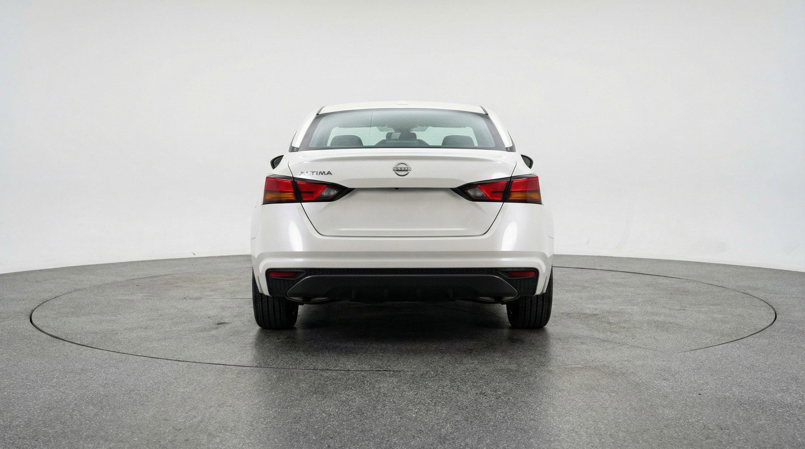 Used 2025 Nissan Altima 2.5 SV FWD image 7