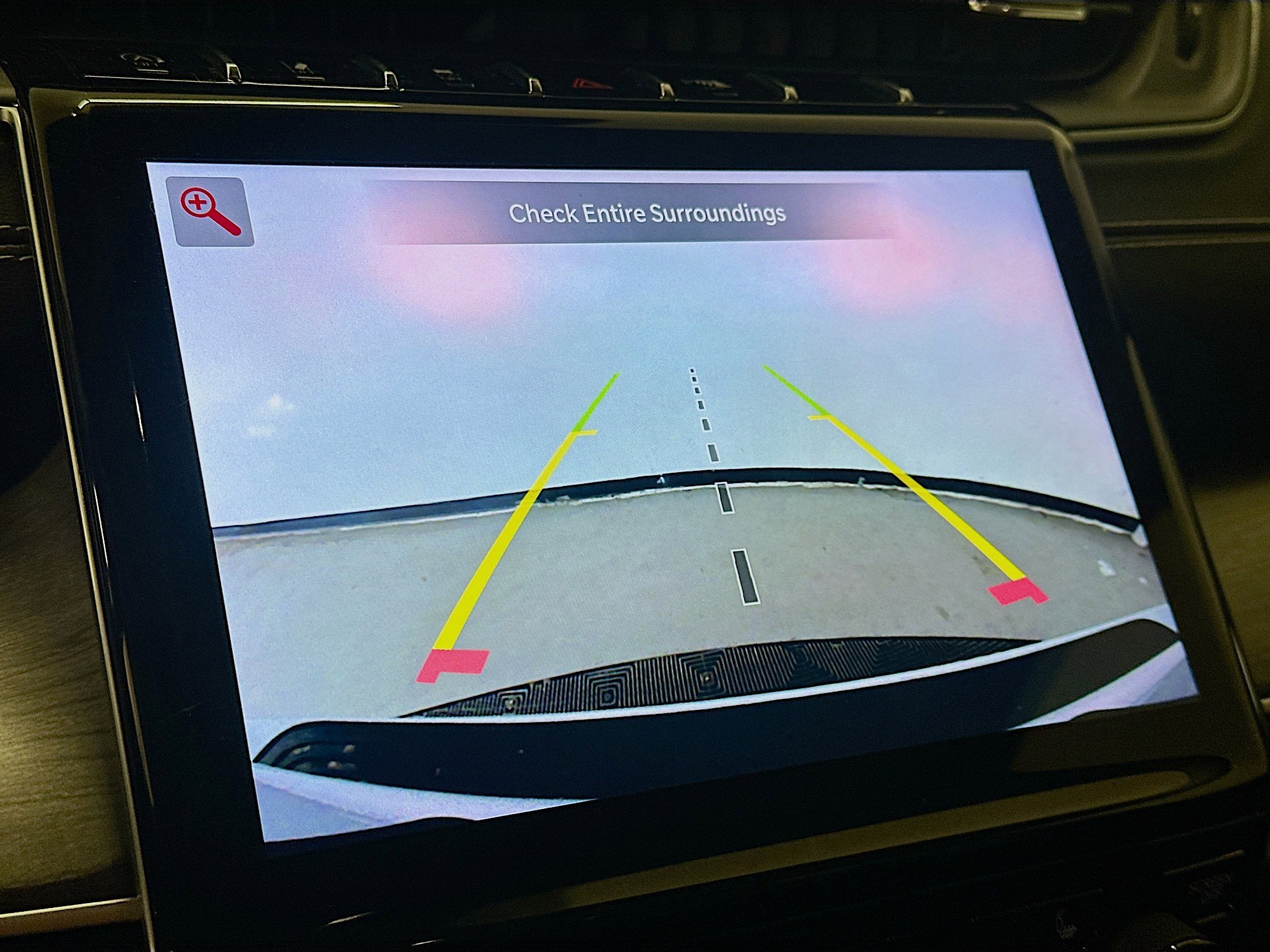 Used 2023 Jeep Grand Cherokee L Limited w/ Black Appearance Package image 23