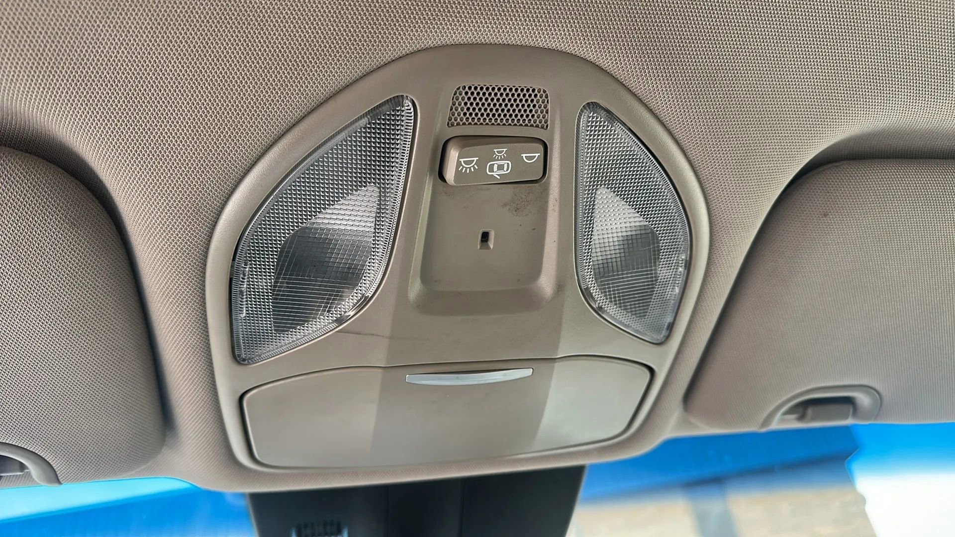 Used 2018 Hyundai Santa Fe SE image 37