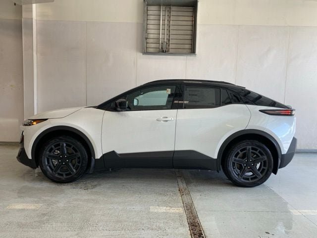 New 2026 Subaru Uncharted AWD image 9