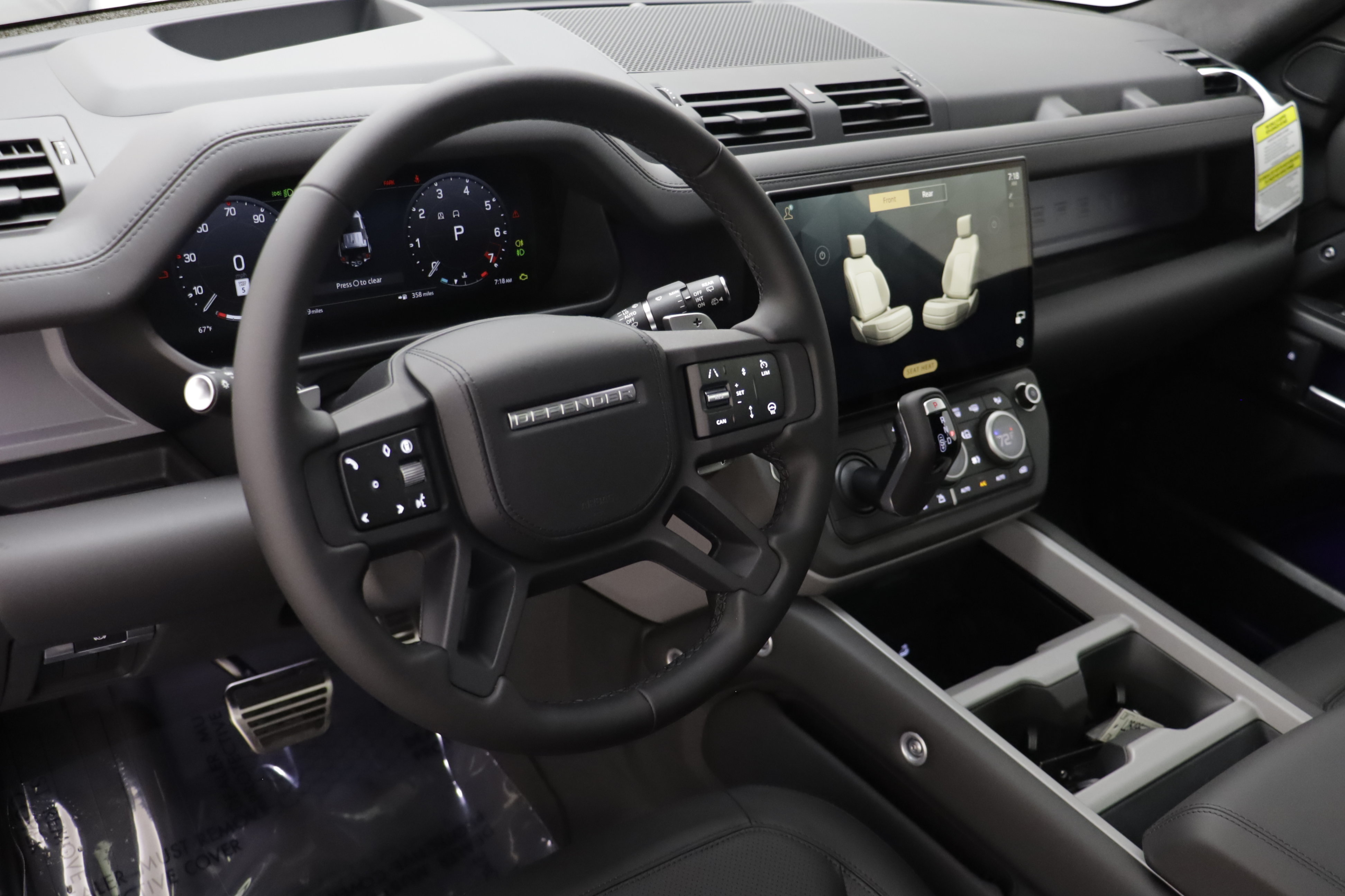 New 2026 Land Rover Defender 110 V8 AWD/4WD image 7