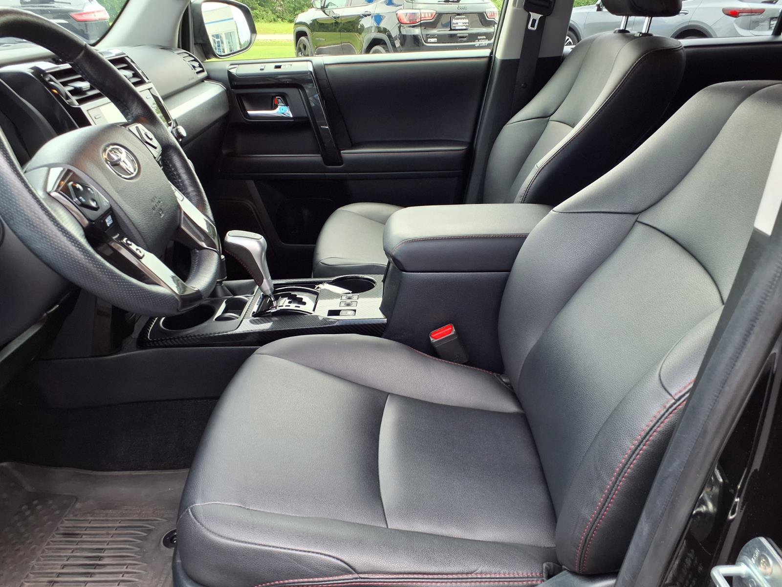 Used 2024 Toyota 4Runner TRD Off-Road Premium w/ Moonroof Package AWD/4WD image 8