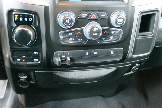 Used 2022 RAM 1500 Warlock AWD/4WD image 19