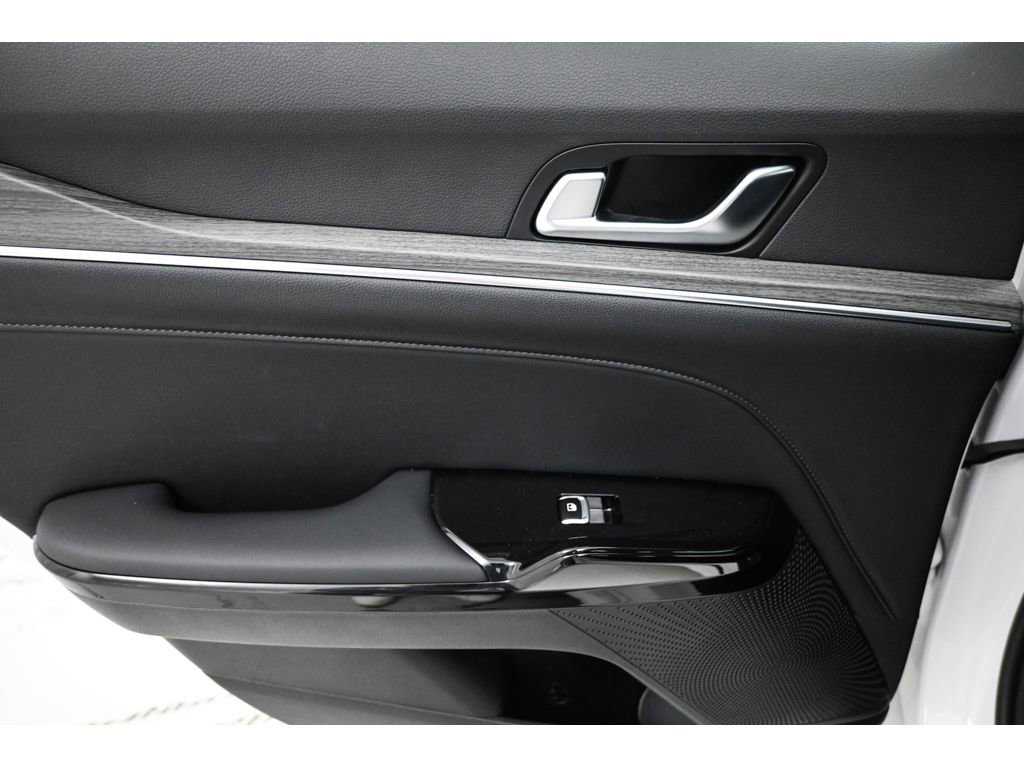 Used 2025 Kia K5 EX FWD image 27