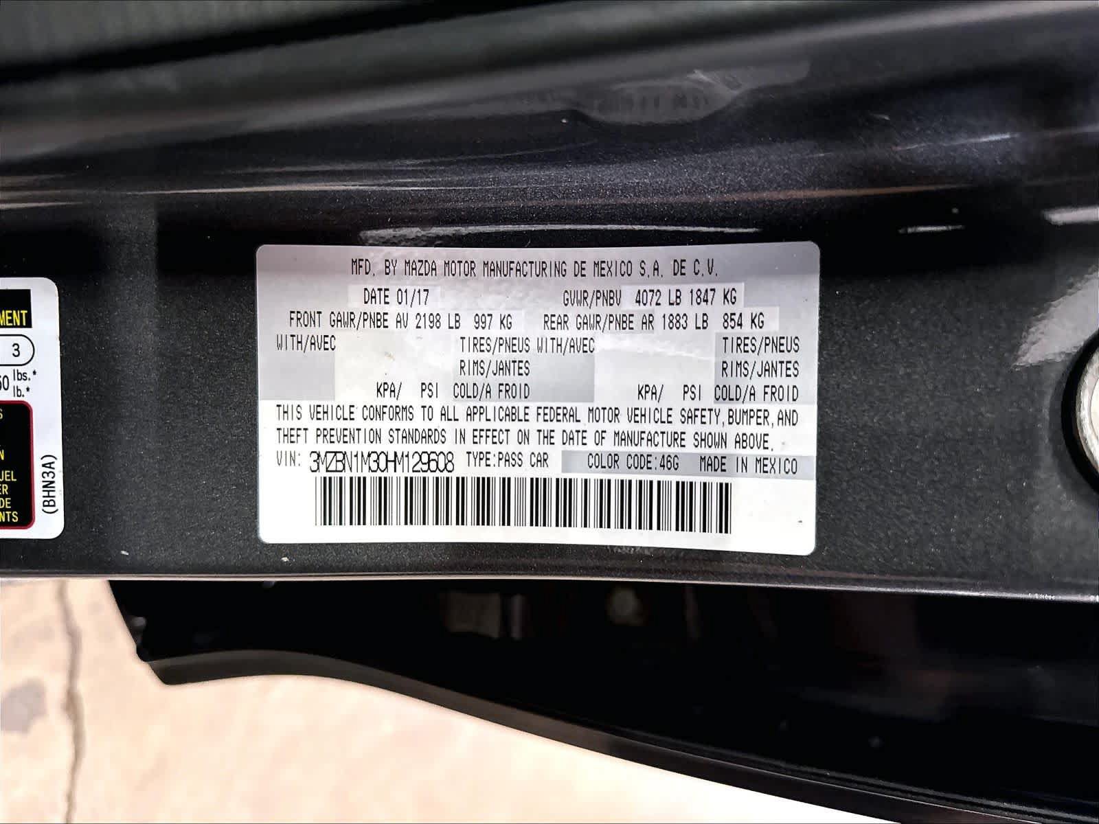 Used 2017 MAZDA MAZDA3 Grand Touring FWD image 35