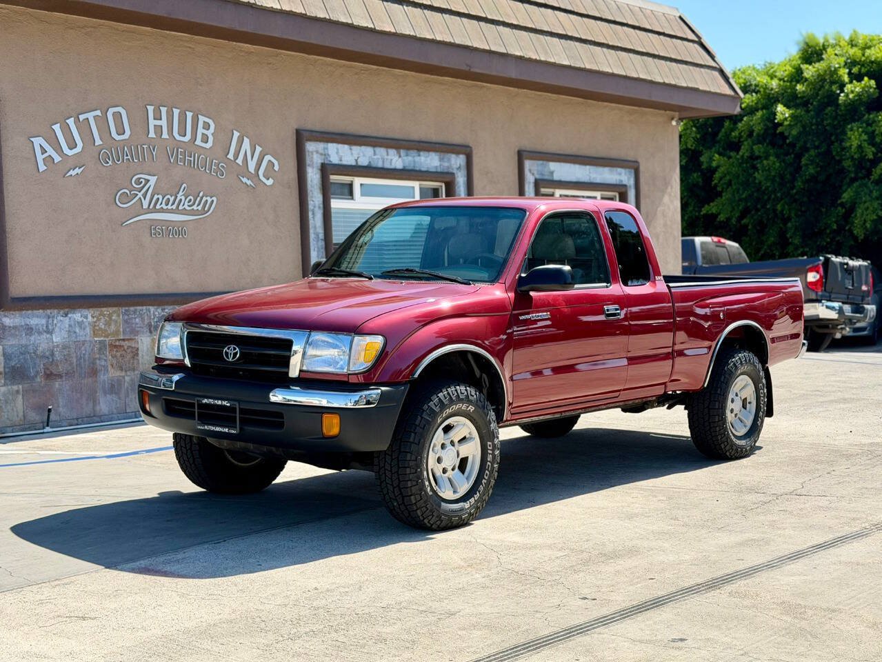 Used 2000 Toyota Tacoma PreRunner w/ Value Pkg RWD image 1