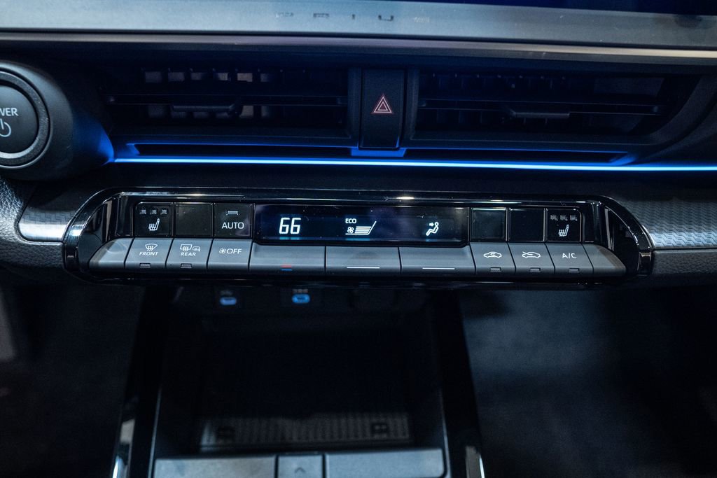 New 2026 Toyota Prius Plug-In Hybrid image 22