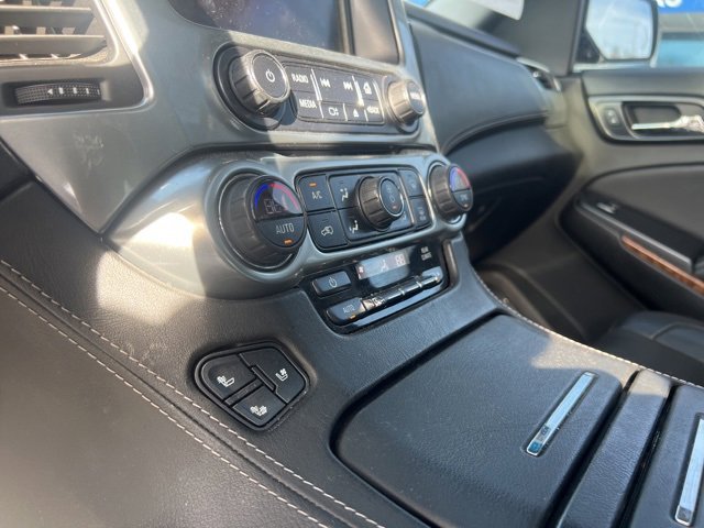 Used 2018 Chevrolet Suburban Premier image 9