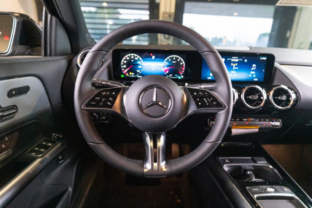 New 2026 Mercedes-Benz GLA 250 4MATIC image 15