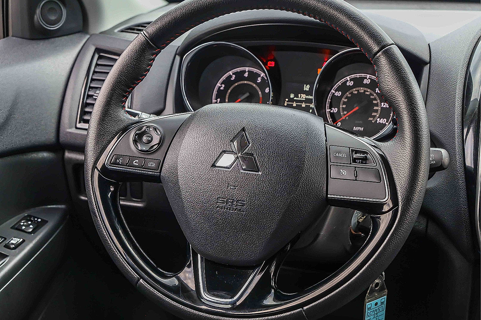 Used 2025 Mitsubishi Outlander Sport AWD image 13