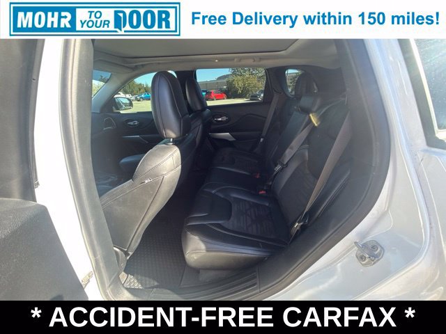 Used 2022 Jeep Cherokee Latitude w/ Sun & Sound Group AWD/4WD image 34