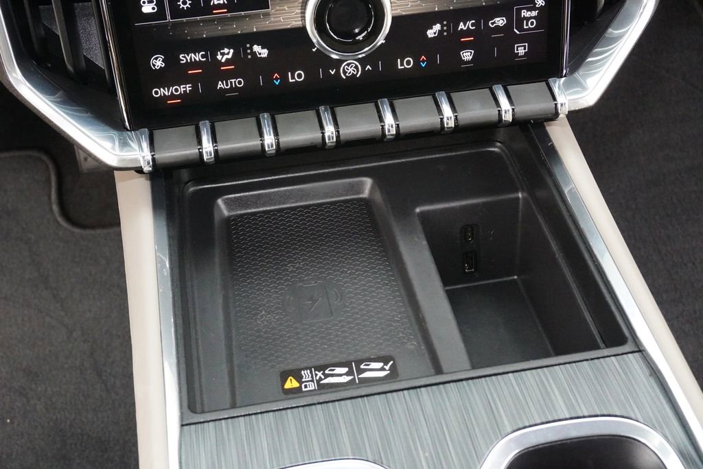 Used 2024 GMC Acadia Elevation FWD image 14
