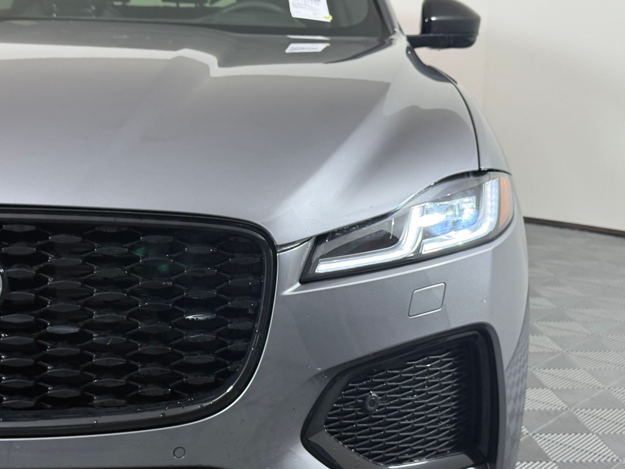 New 2026 Jaguar F-PACE R-Dynamic S AWD/4WD image 12