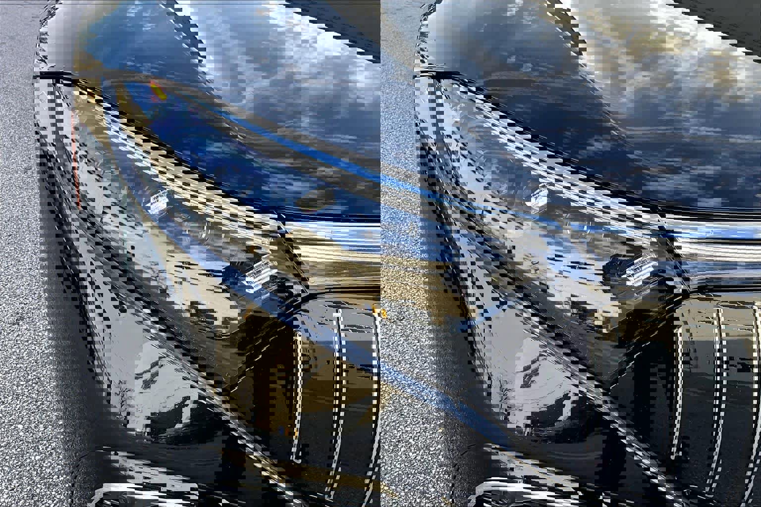 Used 2023 Mercedes-Benz EQS AMG 4MATIC w/ Trim Level Package image 27