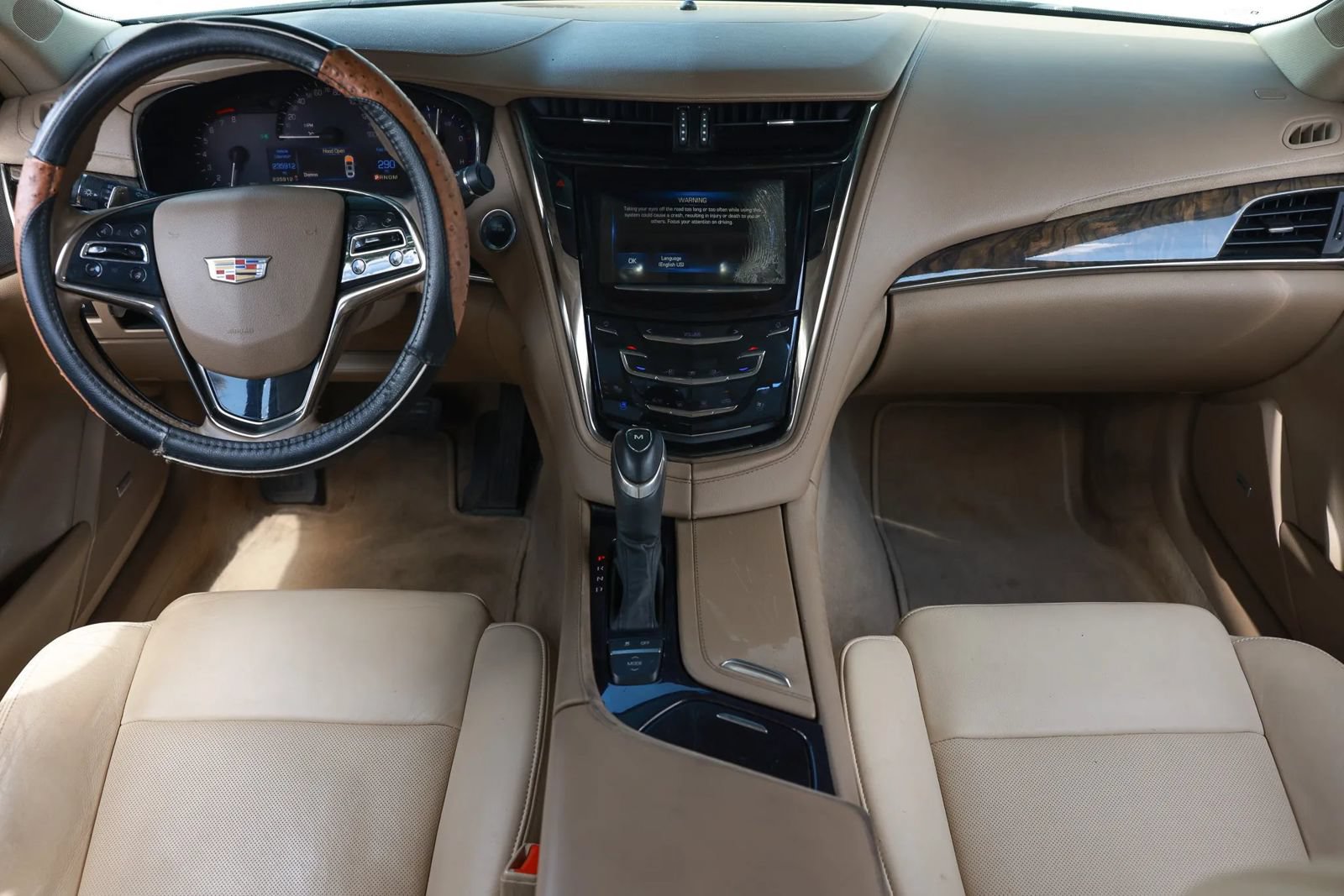Used 2015 Cadillac CTS Luxury RWD image 2