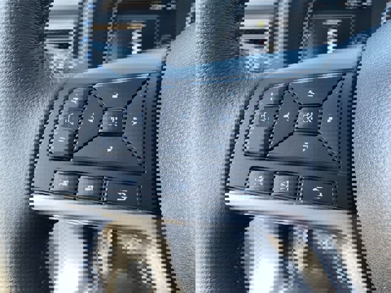 New 2025 Nissan Leaf SV Plus image 18