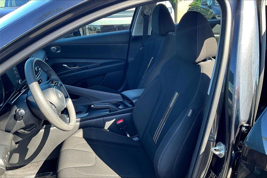 Certified 2023 Hyundai Elantra SEL image 14