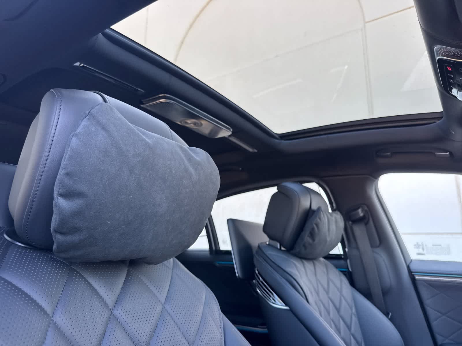 New 2027 Mercedes-Benz S 580 4MATIC Sedan image 16