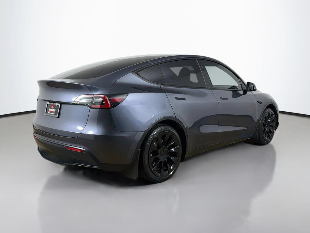 Used 2023 Tesla Model Y Long Range AWD/4WD image 7