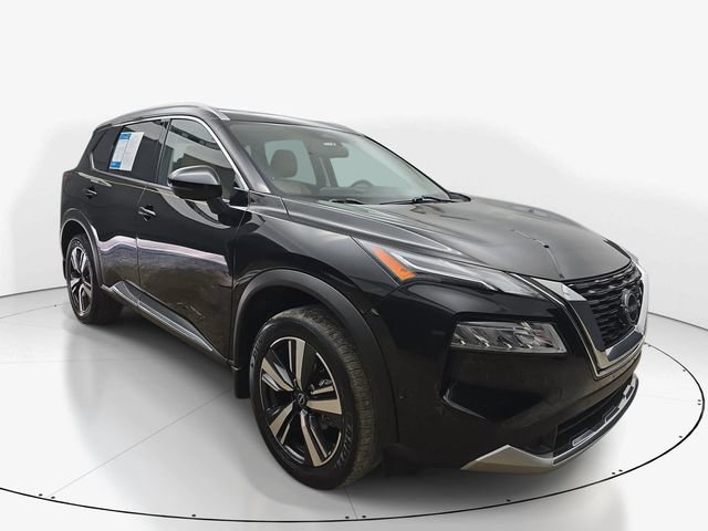 Used 2023 Nissan Rogue Platinum FWD image 3