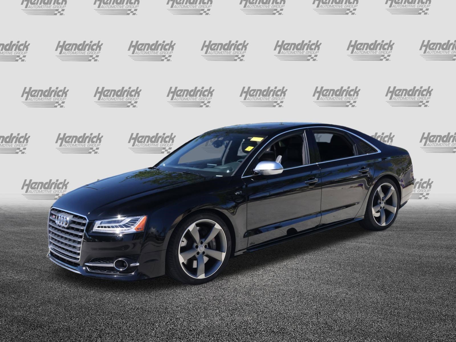Used 2016 Audi S8 image 5