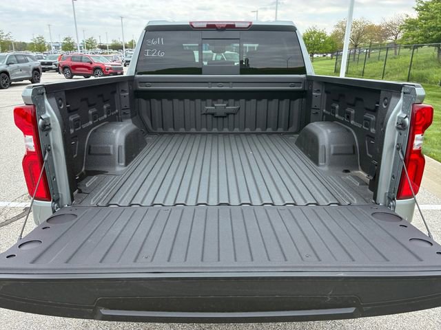 New 2026 Chevrolet Silverado 1500 High Country AWD/4WD image 16