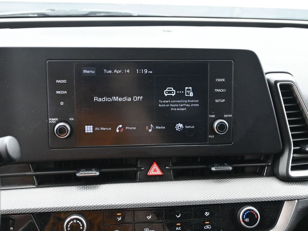 Used 2025 Kia Sportage LX image 16