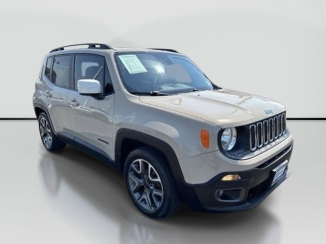 Used 2016 Jeep Renegade Latitude FWD image 9