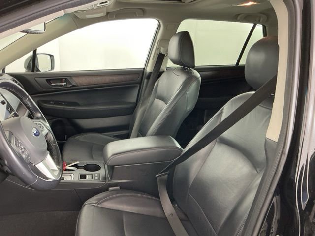 Used 2016 Subaru Outback 2.5i Limited AWD/4WD image 14
