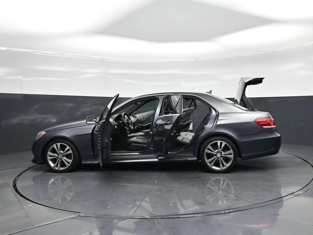 Used 2014 Mercedes-Benz E 350 Sedan image 34
