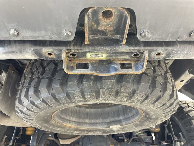 Used 2021 Jeep Gladiator Willys image 35