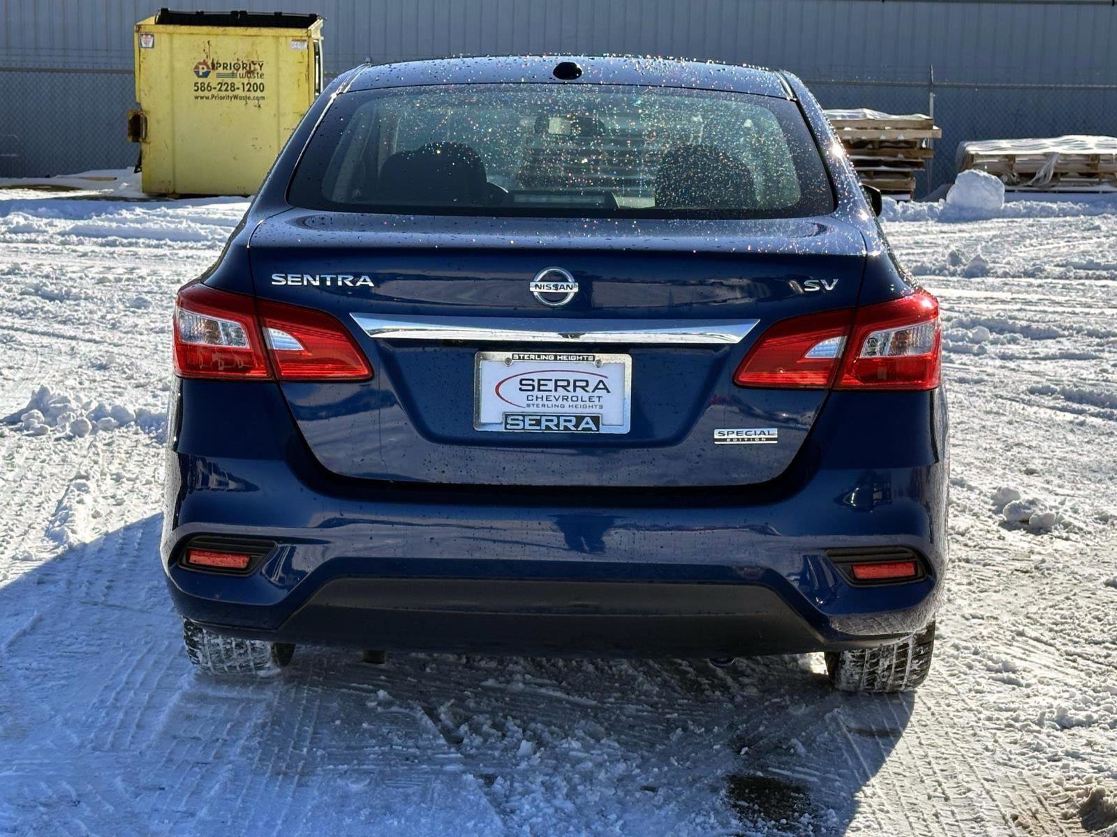 Used 2019 Nissan Sentra SV w/ Special Edition Package image 4