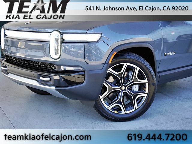 Used 2026 Rivian R1S Adventure AWD/4WD image 3