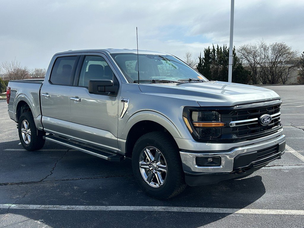 Used 2025 Ford F150 XLT w/ Equipment Group 301A Standard image 3