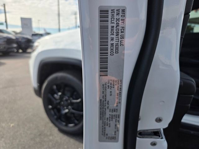 Used 2026 Jeep Compass Latitude image 18