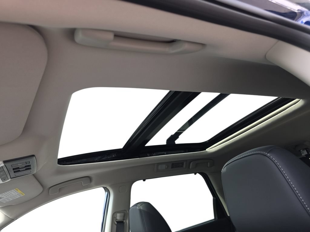 New 2026 Nissan Pathfinder Platinum FWD image 29