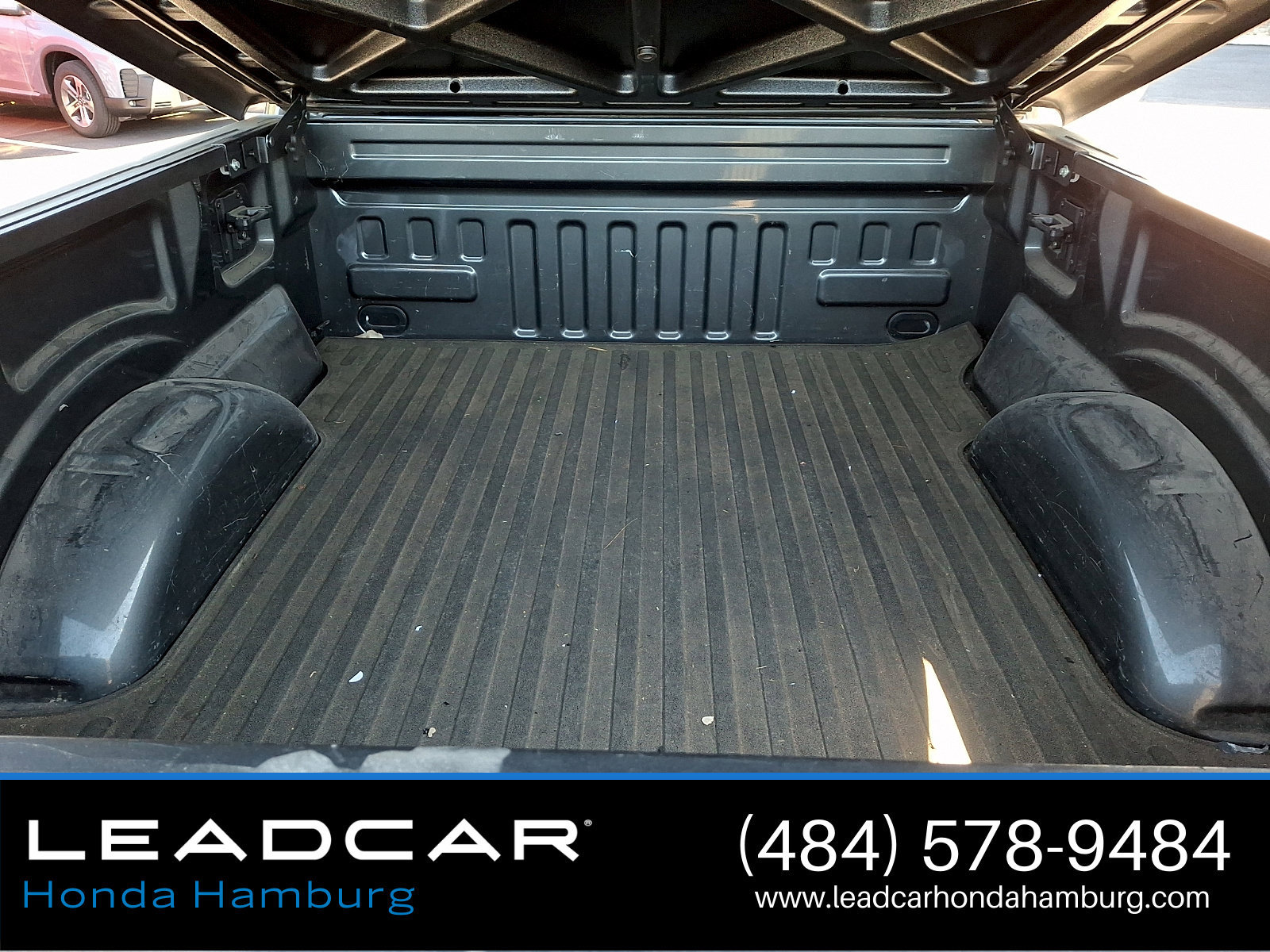 Used 2018 Ford F150 Lariat w/ Equipment Group 502A Luxury AWD/4WD image 30