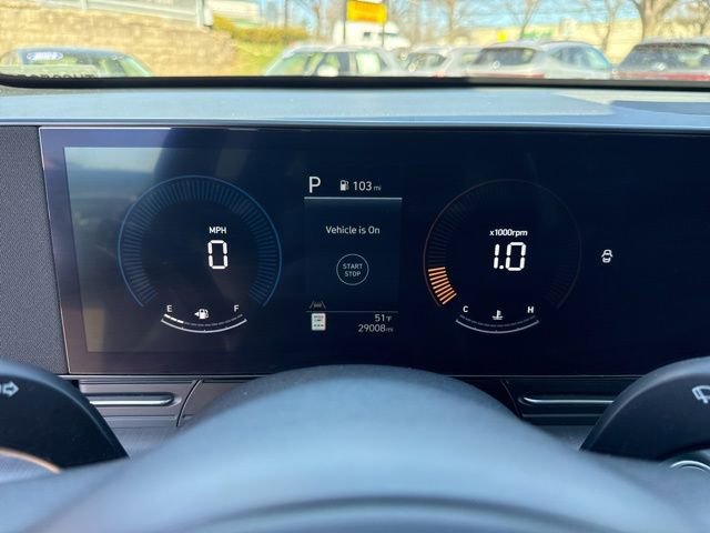 Used 2024 Hyundai Kona SEL image 8