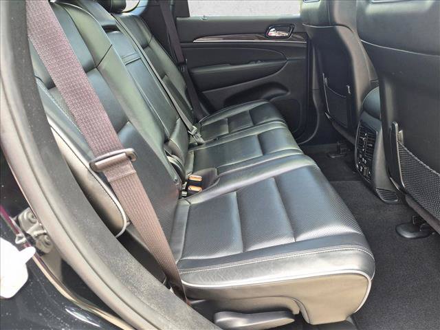 Used 2020 Jeep Grand Cherokee Overland AWD/4WD image 20