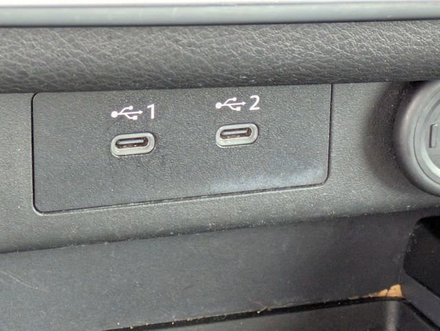 Used 2025 Nissan Rogue SV image 26